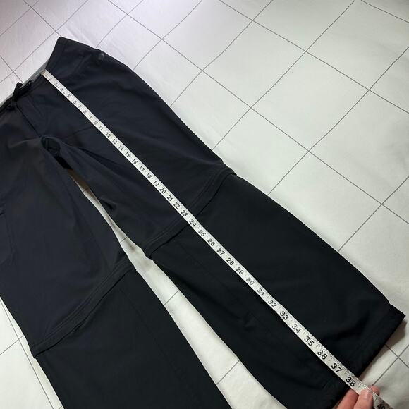 Mountain Hardwear Pants Womens 12 Black Convertible Nylon Hiking Gorpcore Camp - Picture 12 of 13